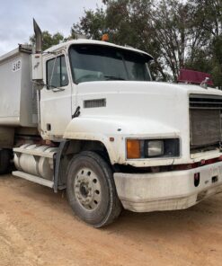 1998 MACK CH DISMANTLING