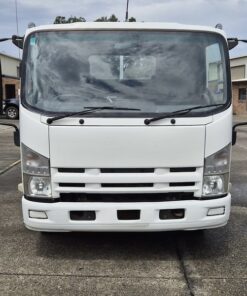 Wrecking Isuzu Npr 300 Tray Back